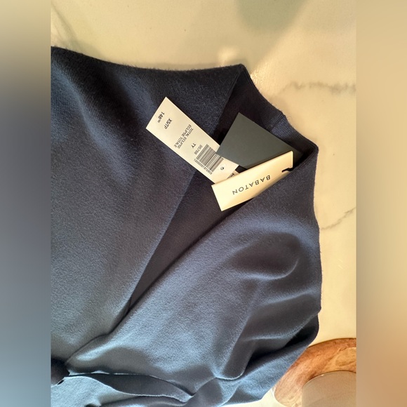 Babaton NWT TY Long Cardigan in Total Eclipse - Picture 5 of 12